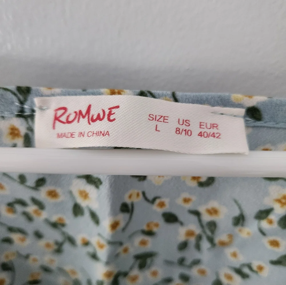 Romwe Floral Y2K Bohemian Crop Top Size Largebell Sleeve - Picture 2 of 6